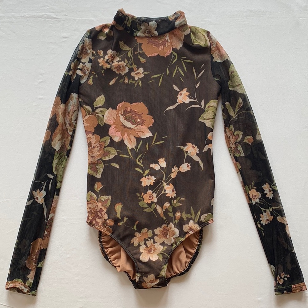 Five Dancewear (Five the Label)
Mirage Garden Floral Leotard
Black
Size …